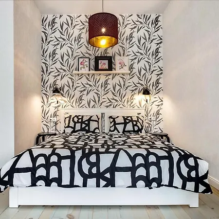 квартира в минске, толбухина 5 Apartment *